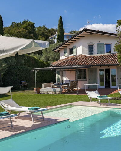 Villa del Prato 8: Swimming Pool, Resort, Outdoor Furniture, Sunlounger, Home, Estate, Villa, Leisure, Eco Hotel, Farmhouse
