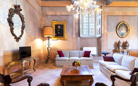 Palazzo Pozzo Bonelli 14: Furniture, Interior Design, Flooring, Wall, Couch, Floor, Living Room, Table, Wood, Ceiling