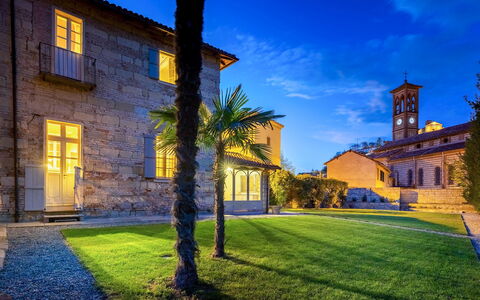 Palazzo Pozzo Bonelli 14: Blue, Architecture, Estate, Garden, Hacienda, Courtyard, Mansion, Landscaping, Landscape Lighting, Yard
