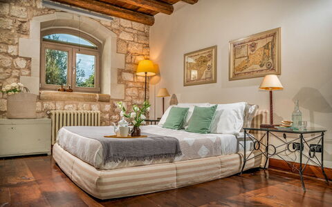 Villa Ramunna 6: Furniture, Interior Design, Bed, Bedroom, Wall, Flooring, Room, Bedding, Bed Sheet, Linens