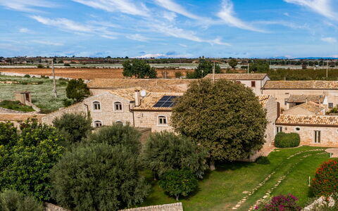 Villa Ramunna 6: Landscape, Plain, House, Estate, Home, Land Lot, Human Settlement, Rural Area, Village, Farmhouse