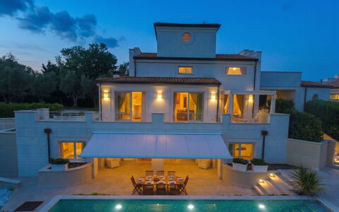 Villa Mandara 8+2: Swimming Pool, Architecture, Home, Estate, Mansion, Resort, Villa, Landscape Lighting, Hacienda, Landscaping
