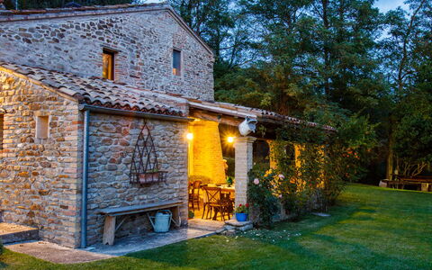 Casalina 8: Wood, House, Home, Cottage, Door, Farmhouse, Garden, Estate, Backyard