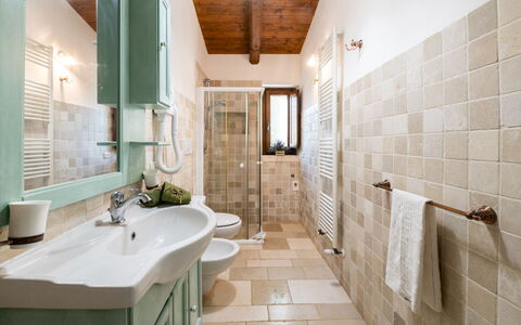 Trulli Italia 6+2: Flooring, Wall, Interior Design, Floor, Plumbing Fixture, Bathroom, Ceiling, Lighting, Tile, Tap