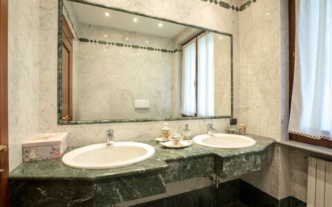 Villa Valchero 12: Bathroom Sink, Plumbing Fixture, Sink, Flooring, Interior Design, Tap, Floor, Bathroom, Plumbing, Countertop