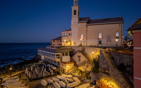 Aurora 2+2: Boat, Sea, Watercraft, Coast, Channel, Boats And Boating--Equipment And Supplies, Resort Town, Evening, Harbor