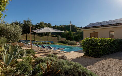 Casale la Cascina 8: Swimming Pool, Shrub, Resort, Garden, Landscaping, Estate, Backyard, Cottage, Eco Hotel, Farmhouse