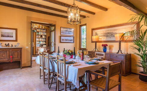 Montepietraia e San Martino 18: Furniture, Interior Design, Table, Flooring, Wood, Chair, Dining Room, Ceiling, Kitchen & Dining Room Table, Floor