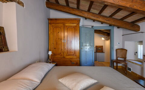 Dimora dei Sogni 7+1: Furniture, Wall, Interior Design, Bedroom, Wood, Ceiling, Bed, Floor, Flooring, Room