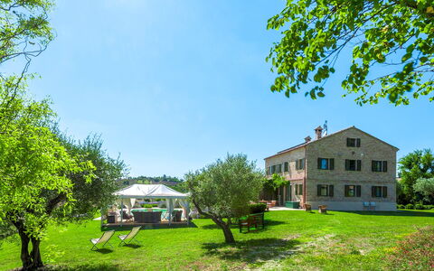 Casa Sant'Elia 7+3: Garden, Estate, Leisure, Lawn, Landscaping, Farmhouse, Park, Plantation, Mansion, Villa