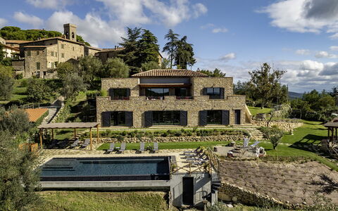I Tramonti 10+2: Shrub, Home, Estate, Garden, Cottage, Landscaping, Mansion, Farmhouse, Villa, Hacienda