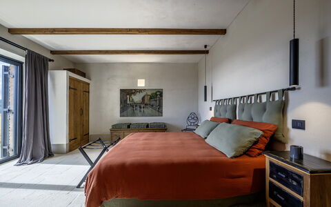 I Tramonti 10+2: Furniture, Interior Design, Bed, Wall, Flooring, Bedroom, Floor, Wood, Ceiling, Room