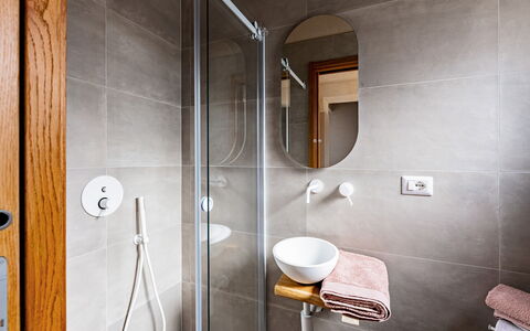 Trulli Fiori di Mandorlo 6: Flooring, Floor, Plumbing Fixture, Interior Design, Bathroom, Plumbing, Tap, Room, Sink, Bathroom Sink