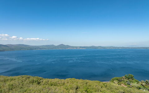 Villa Corte Sant'Anna 6+2: Sky, Blue, Water, Water Resources, Mountainous Landforms, Body Of Water, Horizon, Natural Landscape, Hill, Mountain