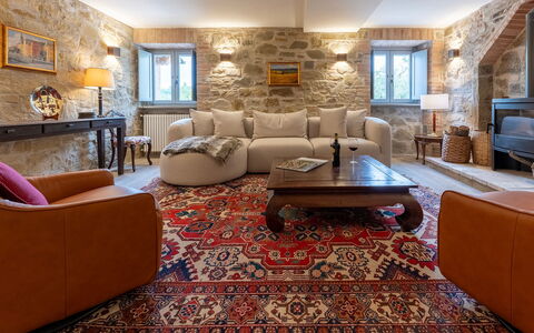 Tenuta Santa Cristina 10: Furniture, Interior Design, Couch, Flooring, Wall, Floor, Living Room, Ceiling, Room, Table