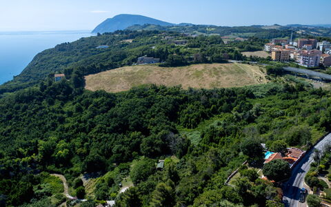 Villa Fiola 8: Coastal And Oceanic Landforms, Sea, Ocean, Coast, Chaparral, Jungle, Shrubland, Promontory, Bird'S-Eye View