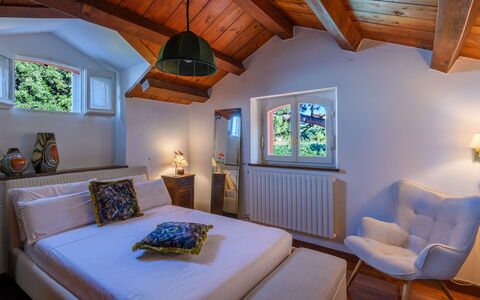 Villa Fiola 8: Interior Design, Furniture, Home, Bedroom, Ceiling, House, Floor, Bed, Flooring, Lighting