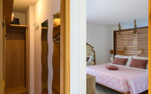 Villa Alma 8+2: Furniture, Interior Design, Bed, Floor, Flooring, Bedroom, Wall, Wood, Bed Sheet, Room