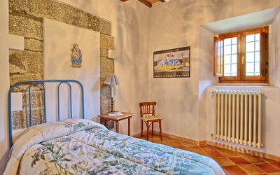 Accommodation:&nbsp;Montescalari 7