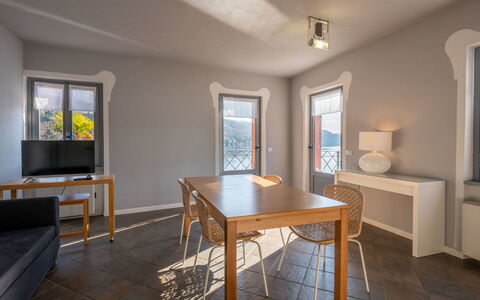 Accommodation:&nbsp;Casa Sul Lago 200.2