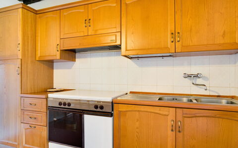 Bucine 690: Cabinetry, Countertop, Kitchen, Room, Furniture, Property, Cupboard, Major Appliance, Home Appliance, Kitchen Appliance