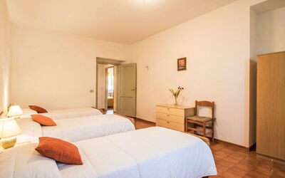 Accommodation:&nbsp;Tegola 690.3