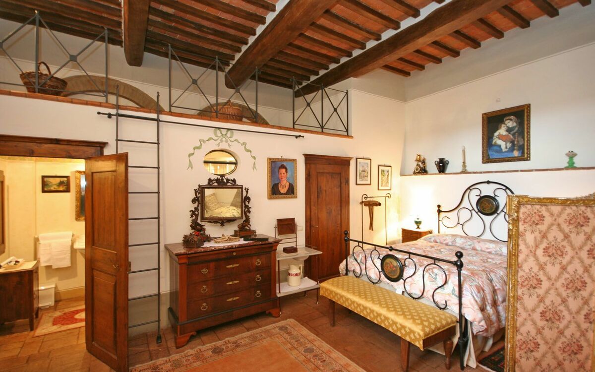 Accommodation:&nbsp;Santo Agostino Ortensia