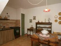 Accommodation:&nbsp;Zi'momo