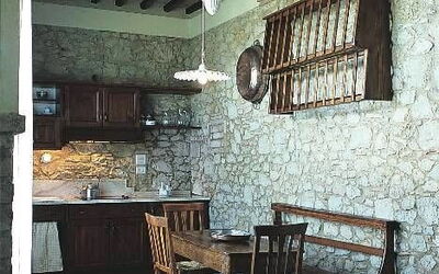 Accommodation:&nbsp;Pancole q