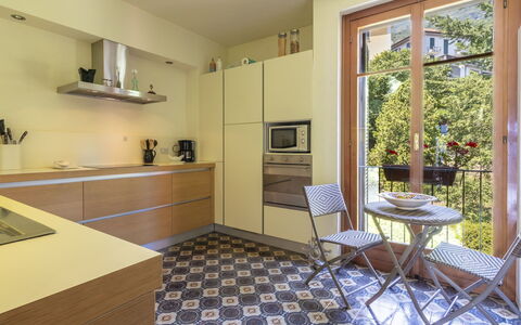 Residenza del Pascià: Flooring, Interior Design, Floor, Kitchen, Countertop, Furniture, Kitchen Appliance, Wood, Cabinetry, Major Appliance