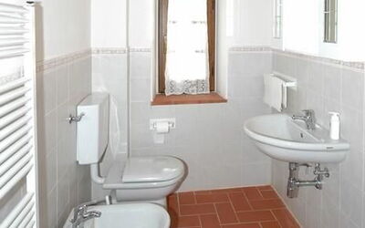 Accommodation:&nbsp;Chiantigiana 4