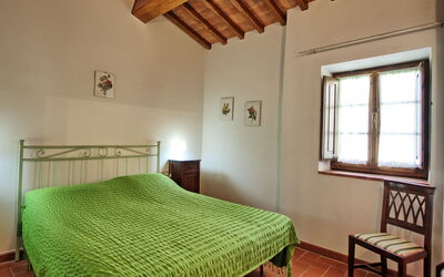 Accommodation:&nbsp;Chiantigiana 2