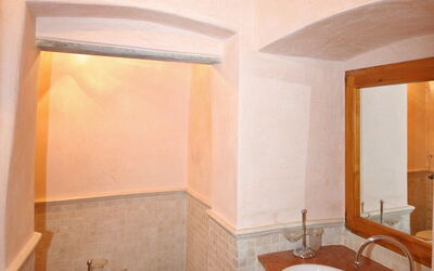 Accommodation:&nbsp;San Romolo 2