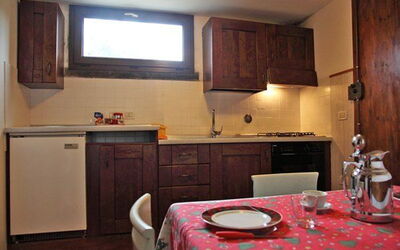 Accommodation:&nbsp;Cantina