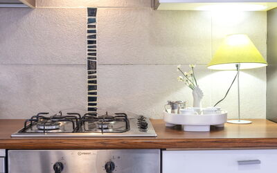 Accommodation:&nbsp;D4 - I1, Baia de Bahas 300.24