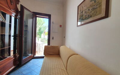 Accommodation:&nbsp;La Rosa sul Mare 360.3