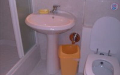 Accommodation:&nbsp;Room 3