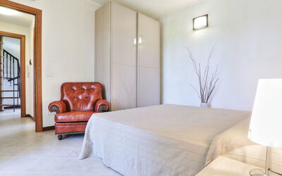 Accommodation:&nbsp;A2 50.2