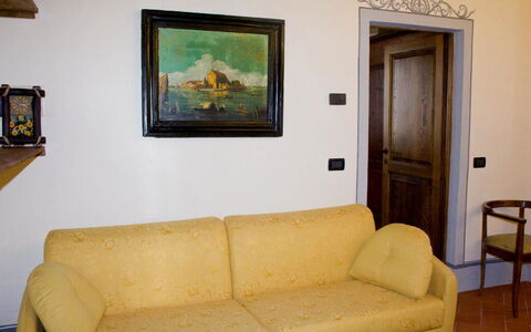 Accommodation:&nbsp;Primula