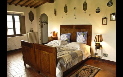 Accommodation:&nbsp;Costanza
