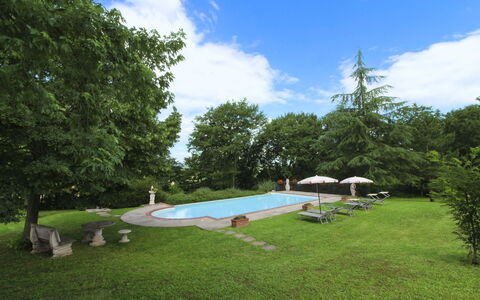 Villa Cecilia: House, Home, Estate, Cottage, Lawn, Garden, Landscaping, Farmhouse, Hacienda, Yard
