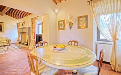 Accommodation:&nbsp;Campoli 1