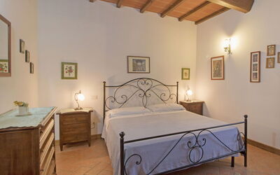 Accommodation:&nbsp;Villastrada 130.3