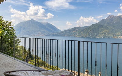 Accommodation:&nbsp;Riflesso del Lario 300.3