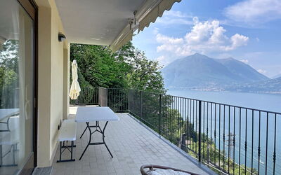 Accommodation:&nbsp;Riflesso del Lario 300.3