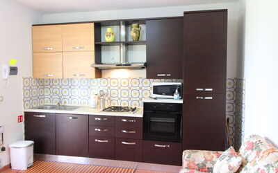 Rugapiana: Cabinetry, Property, Furniture, Countertop, Drawer, Home Appliance, Chest Of Drawers, Interior Design, Kitchen, Wood