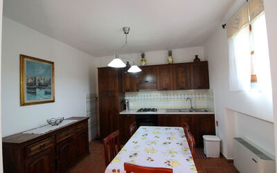 Accommodation:&nbsp;Torreone