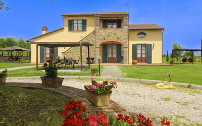 Podere Marcigliano - Cortona, Tuscany, Italy - Rugapiana