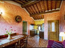 Accommodation:&nbsp;La Ginestra