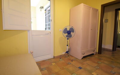 Accommodation:&nbsp;Anna 110.2